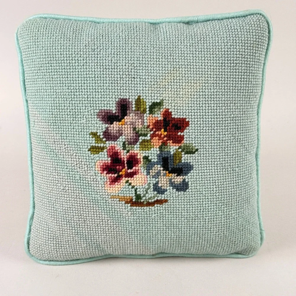 Needlepoint Throw Pillow 9